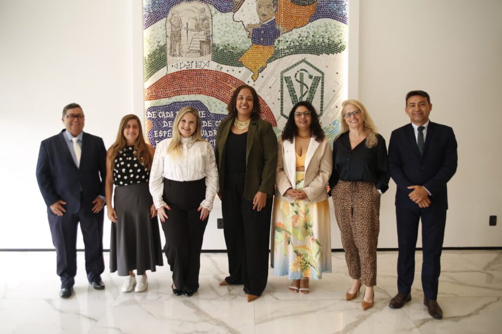 1º Simpósio Nacional de Medicina Veterinária do Coletivo do CFMV destaca políticas públicas, manejo populacional e saúde mental