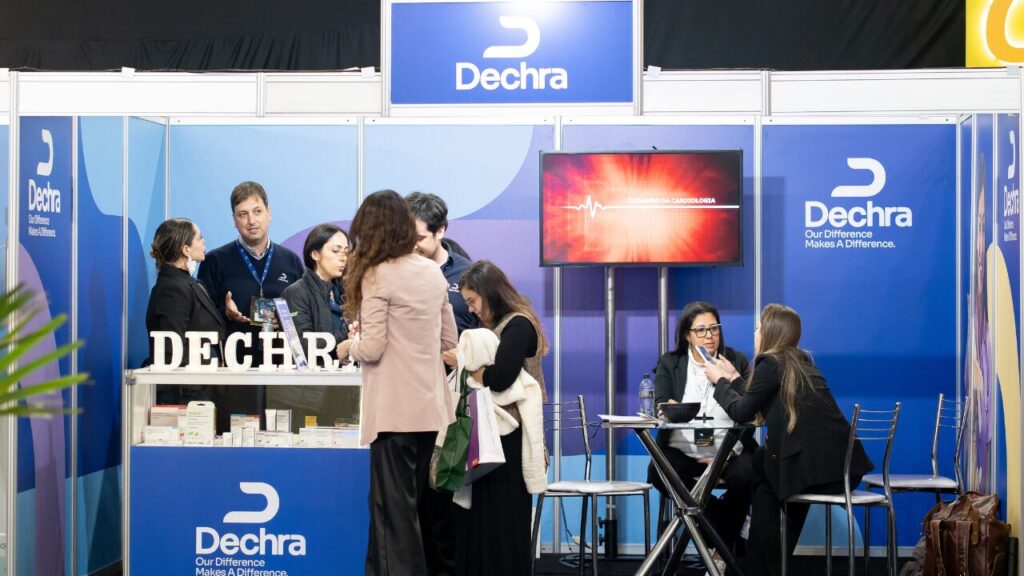 Dechra aposta em relacionamento com veterinários autônomos durante congresso nacional